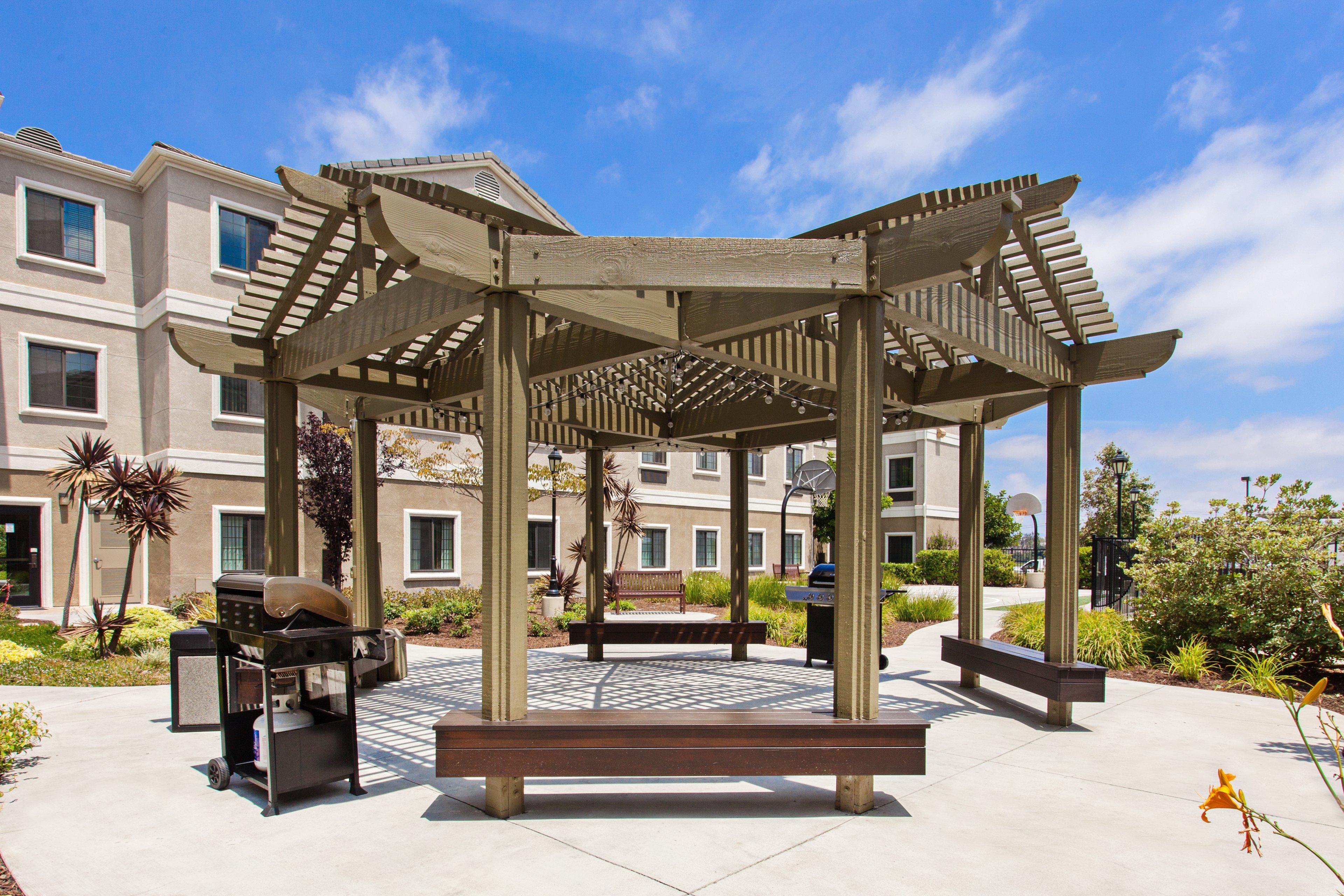 Staybridge Suites Irvine East/Lake Forest By Ihg Exterior photo