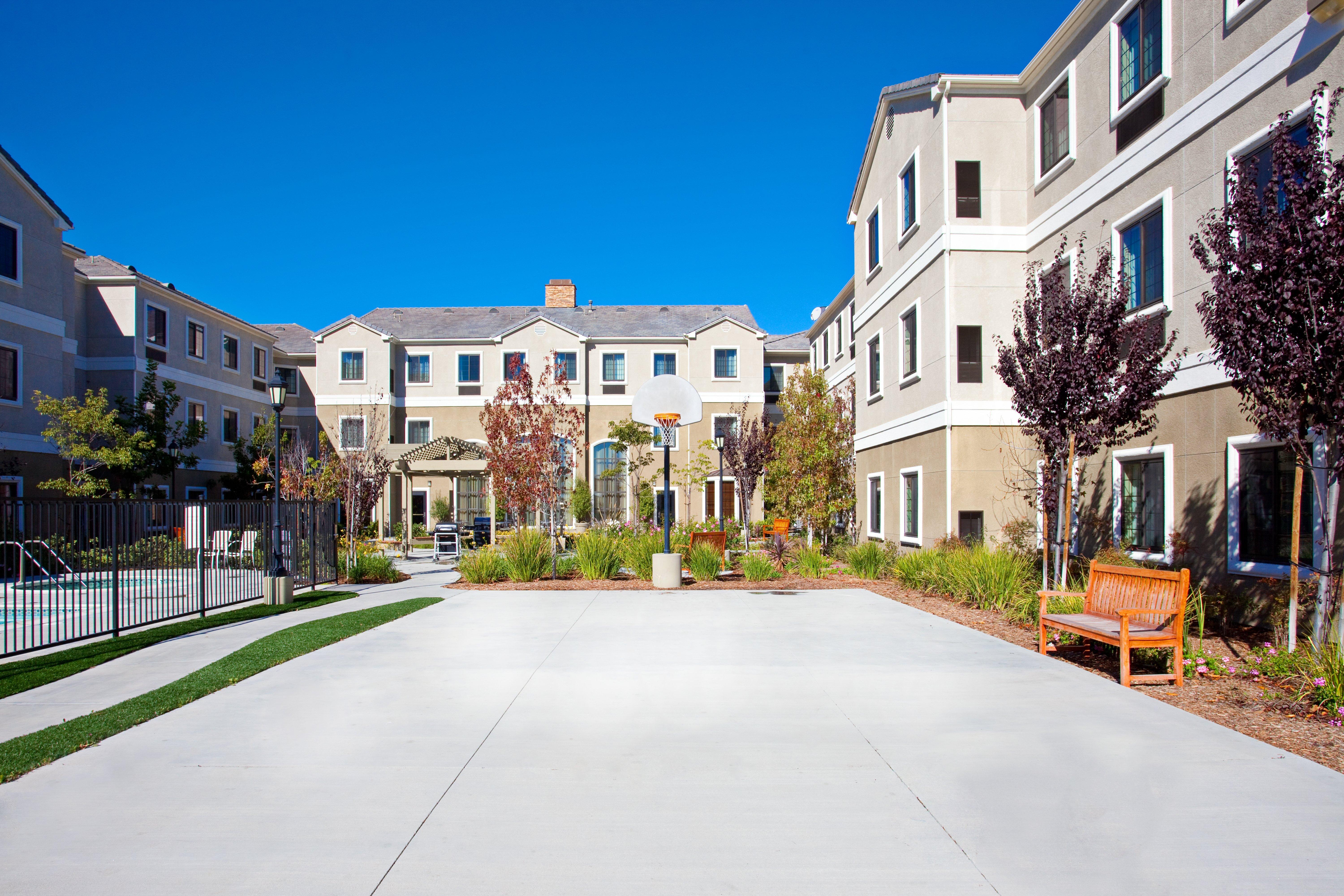 Staybridge Suites Irvine East/Lake Forest By Ihg Exterior photo